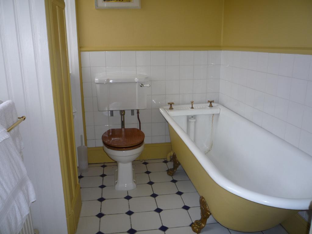 The Dower House Hotel Мюър оф Орд Стая снимка